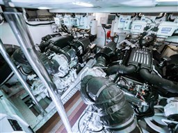 Princess V70 engines