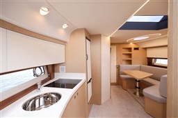 Focus 44_panoramica interni da ingresso