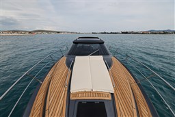 Focus 44_prendisole prua