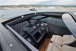 Focus 44_vista postazione guida da ht aperto