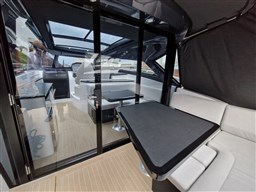 Focus 44_porta pozzetto_chiusura porta