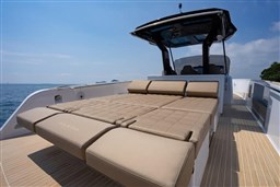 Pardo 38_prendisole di poppa trasformato