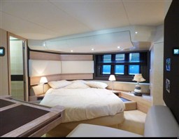Azimut 60 fly_cabina armatore_sistership