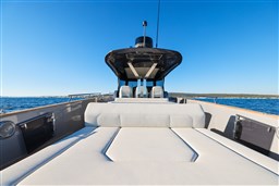 Focus Forza 37_sul prendisole di poppa