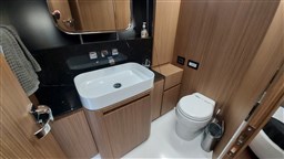 Rizzardi IN SIX_servizi cabina armatore