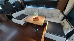 Rizzardi IN SIX_tavolo salone