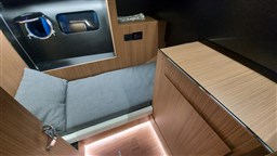 Rizzardi IN SIX_cabina ospiti