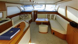 BERTRAM 540_dinette