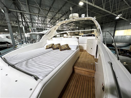 Princess V42