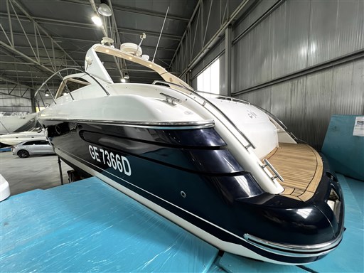 Princess V42