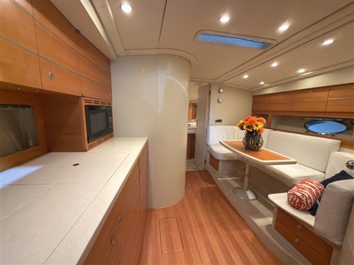 Colombo 42. 19 dinette
