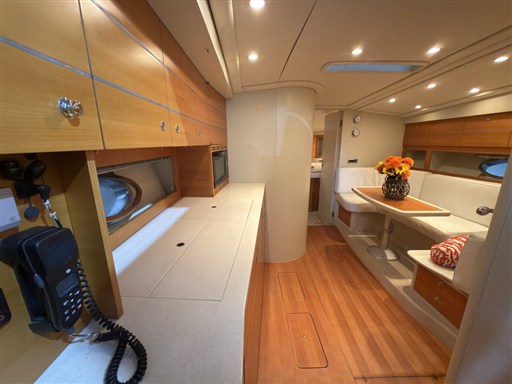 Colombo 42. 16 dinette