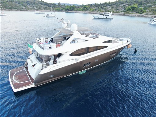 Sunseeker 86 Yacht