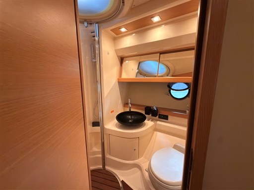 AZIMUT 43 FLY Bagno Armatore