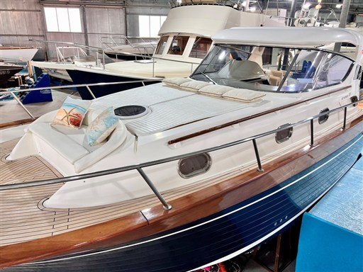 APREAMARE 38 CONFORT HT Prendisole di prua