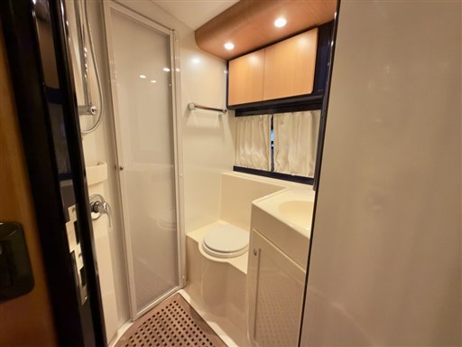Sarnico 43 .31.bagno arm