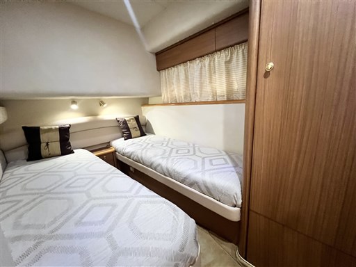 Princess 500 cabina ospiti a dx