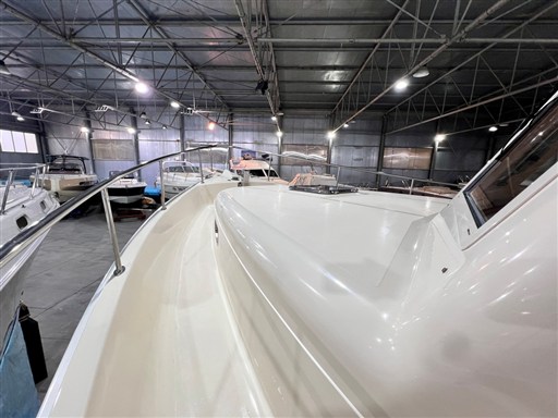 Mainship 34 39