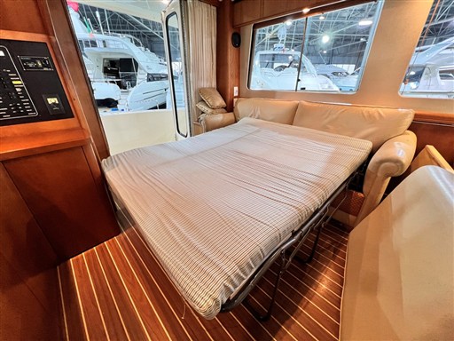 Mainship 34 36