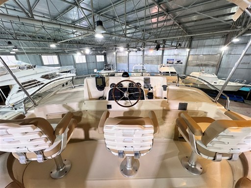 Mainship 34 44