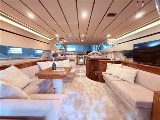 Ferretti 165-09- dinette 