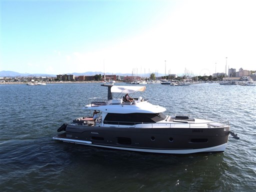 Magellano 53