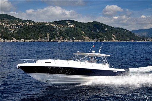 475 Sport Yacht