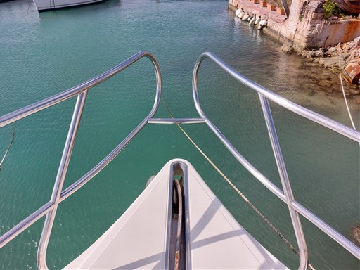 Rodman Yacht 64 Belisa, prua dettaglio