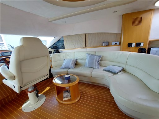 Rodman Yacht 64 Belisa, salone e guida