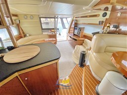 T52 # Salon mit Küche mit Büro