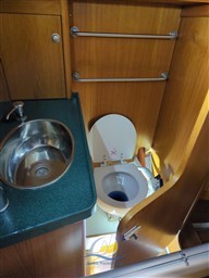 Luffe37_Innen_Toilette_1