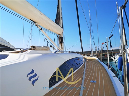 Walkside starboard