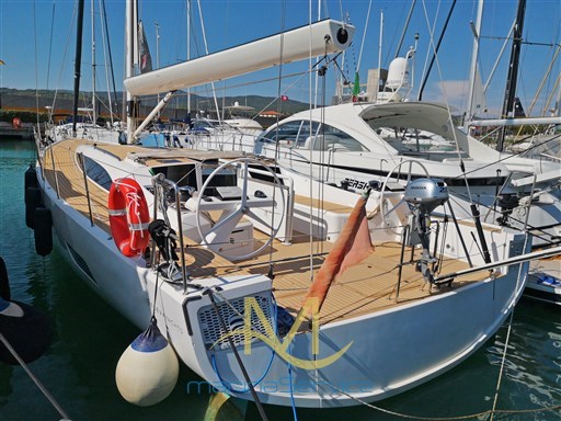 Stern left