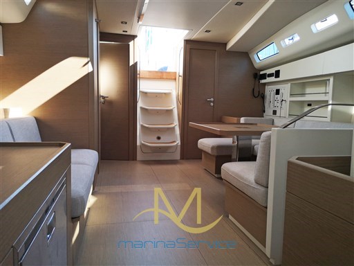 Dinette back