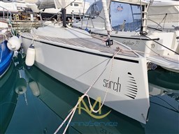 Bow on starboard