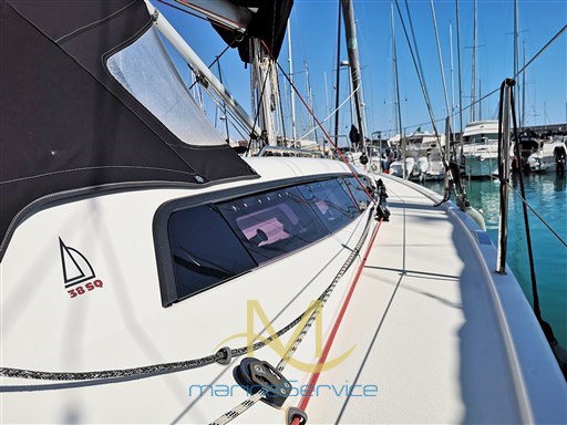 Walkside starboard