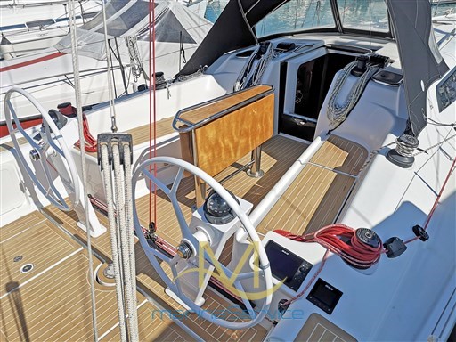 Cockpit portside