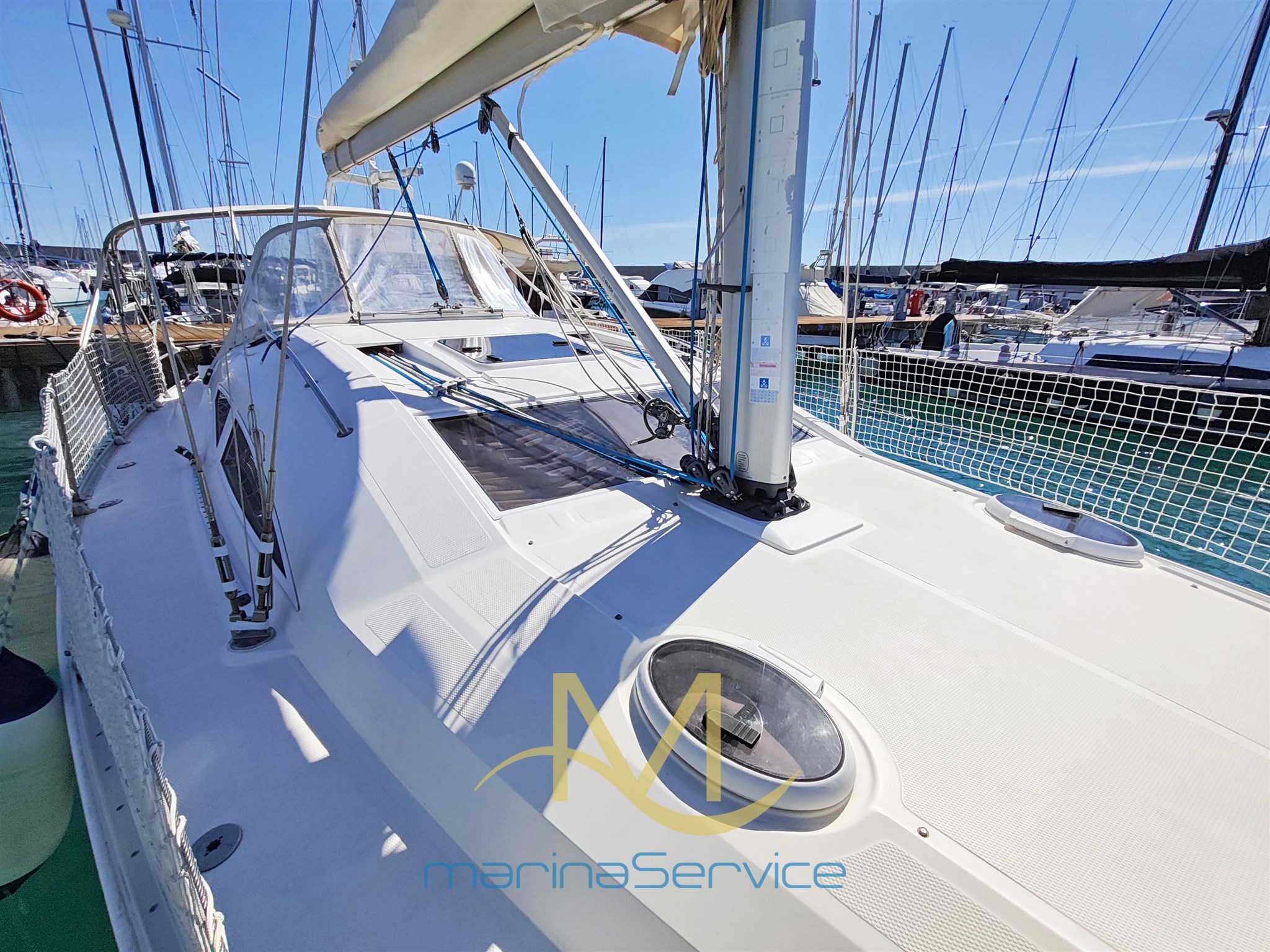 Back deck on starboard