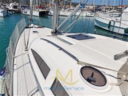 Deck on porstside