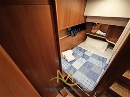 Guest cabin