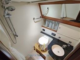Private toilette