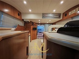 Back dinette
