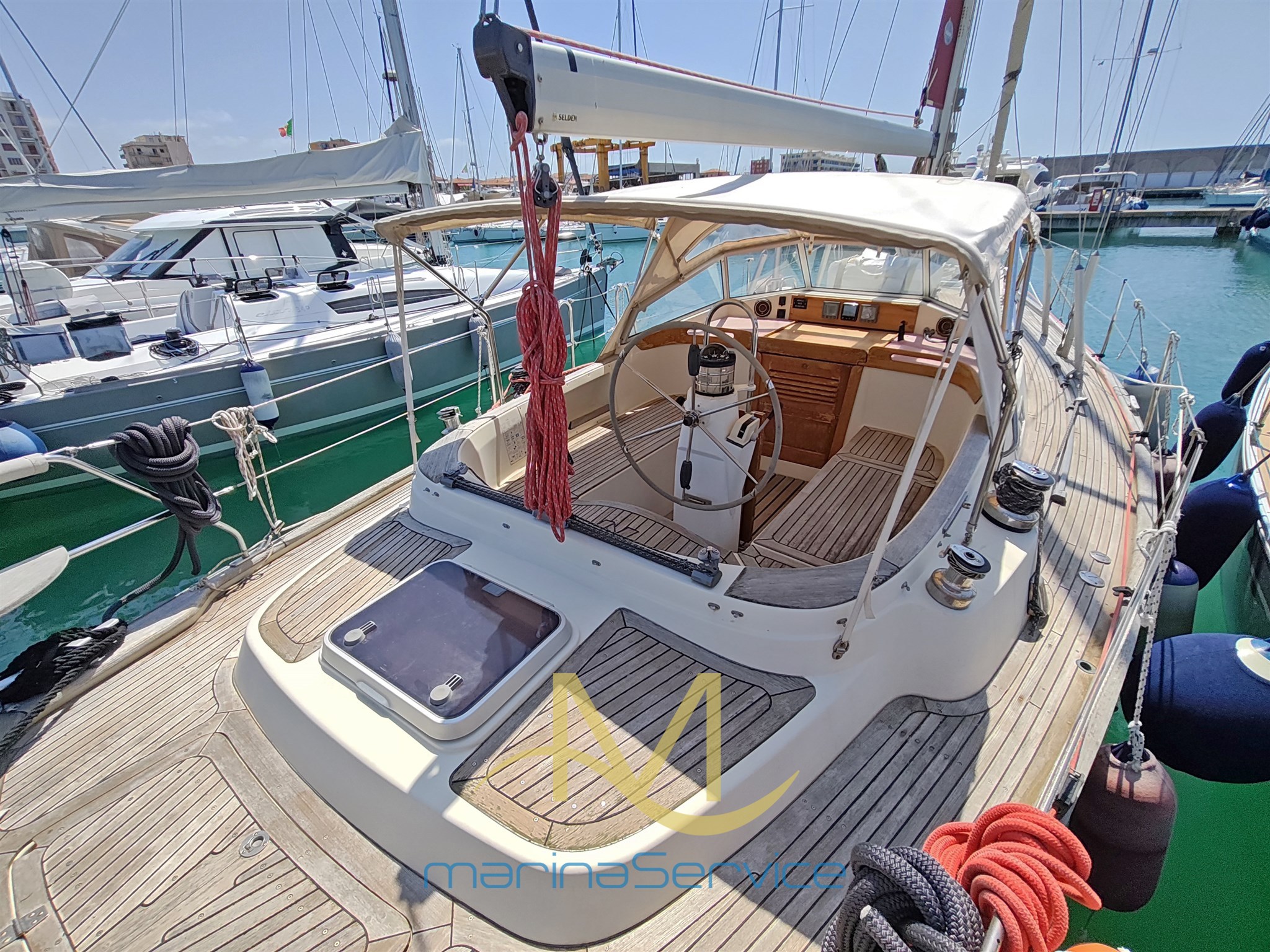 Stern on starboard