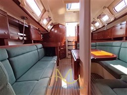 Back saloon