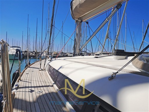 Port walkside