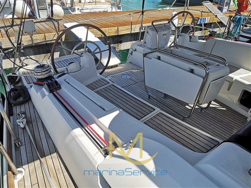 Cockpit stern side
