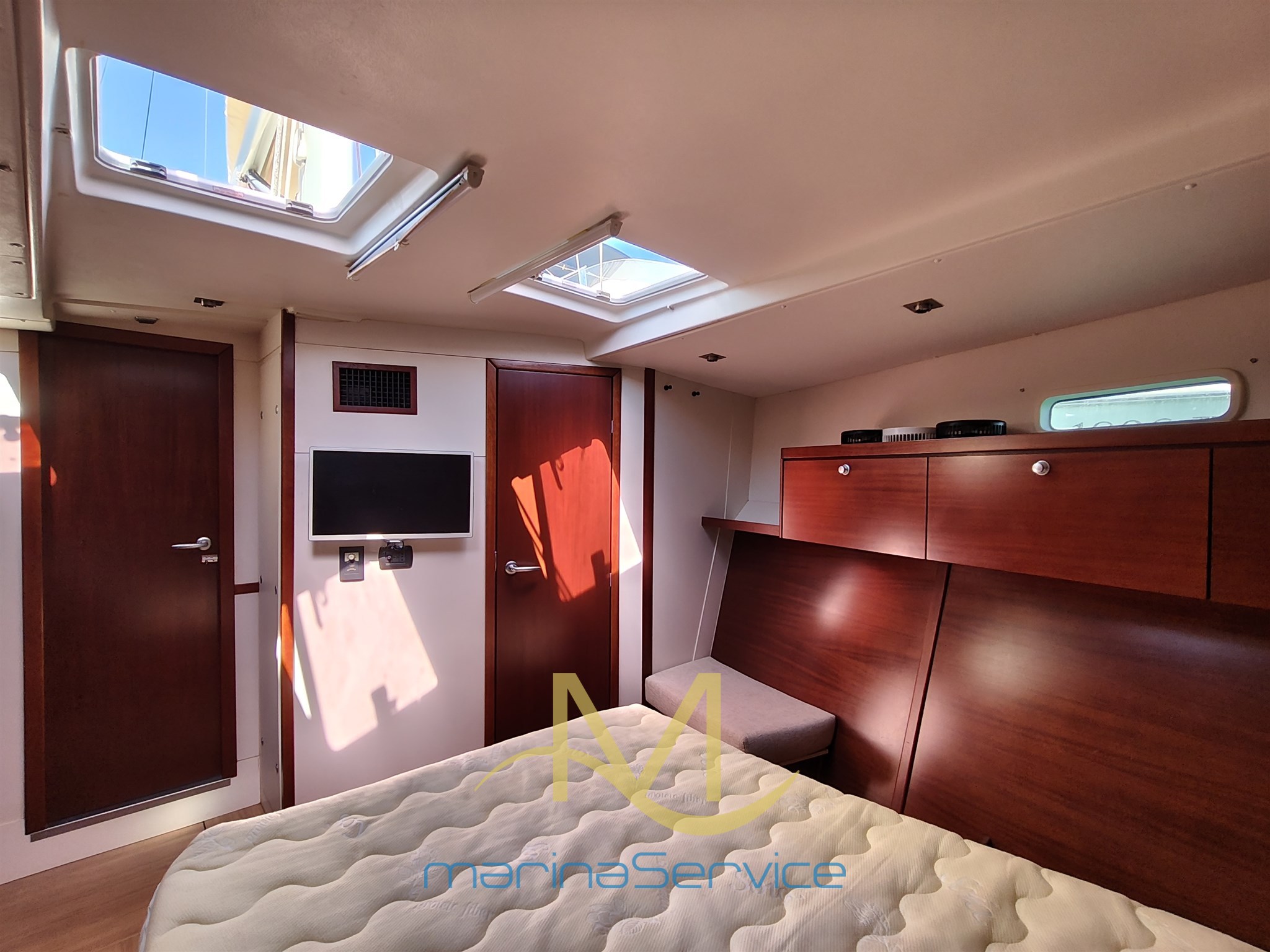 Master cabin II