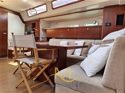 Dinette back view