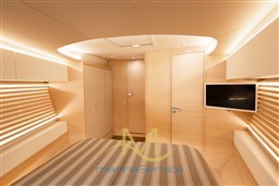 IY 16.98 interni (2)