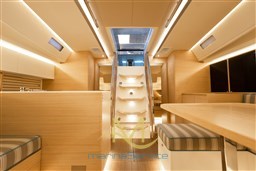 IY 16.98 interni (10)